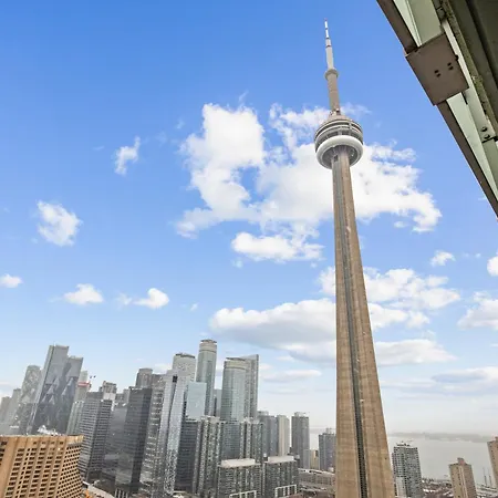 2Bed 2Bath Cn Tower View Apartment